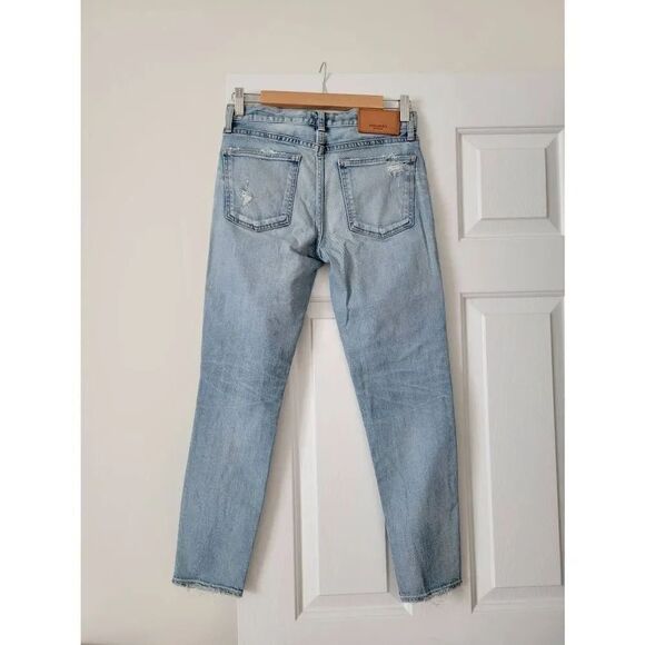 Moussy Vintage Jeans in Vivian Slim Ripped Crop 25 - Picture 6 of 12